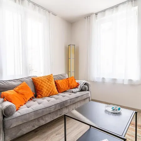 Apartman Tagblatt 10 *